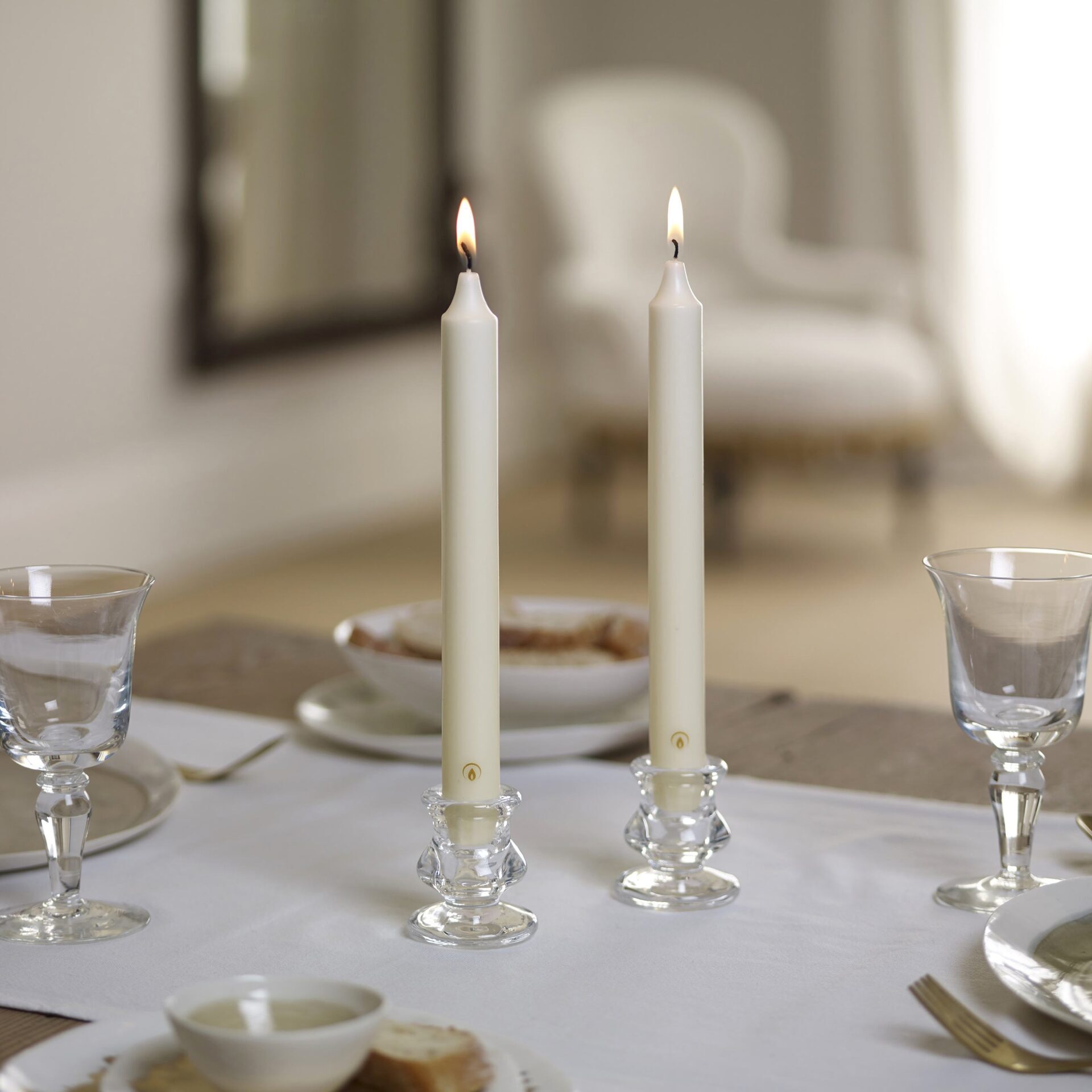 gouda-crown-candles_ivory_landscape-mr Kroonkaarsen